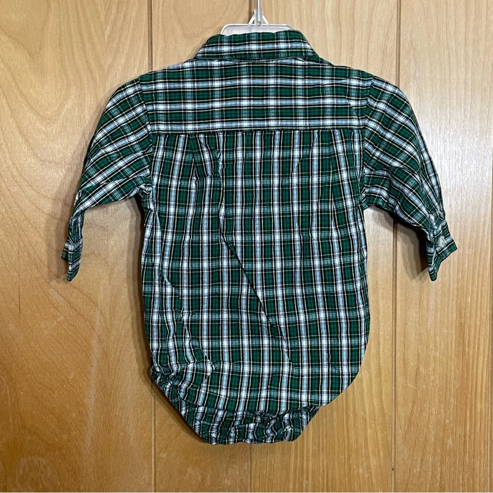 🦋$5🦋 OshKosh 9m green and white plaid button-up collared one-piece